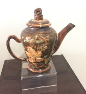 Homaira Fall leaf Tea pot